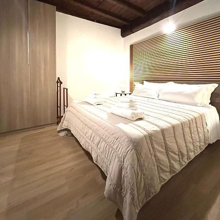 Babalu Con Vista Lago อาโรนา ภายนอก รูปภาพ