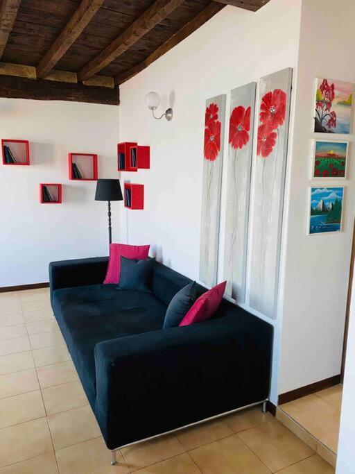 Babalu Con Vista Lago อาโรนา ภายนอก รูปภาพ